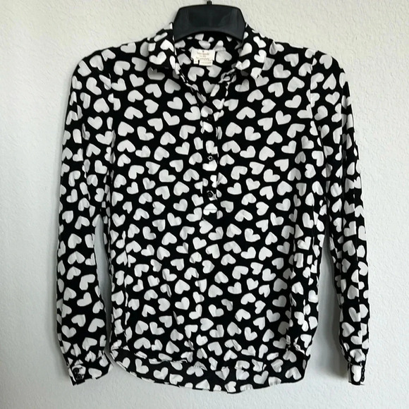 Kate Spade Silk Black Heart Print Half Button Down Shirt - Picture 2 of 9